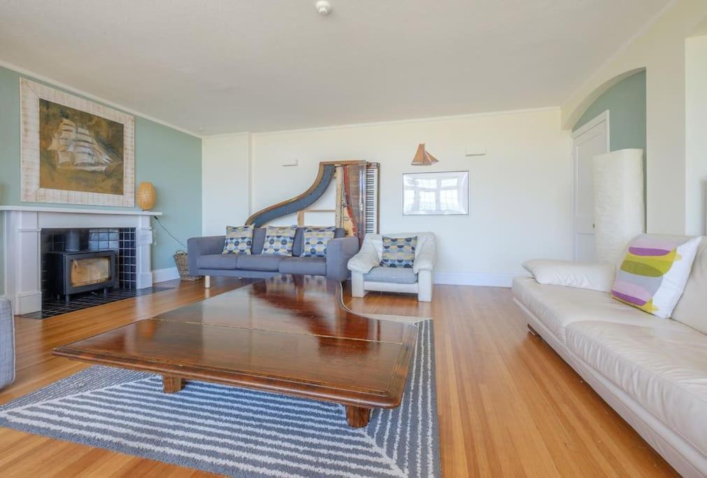 エクスマウス The Beach House-Devon- On The Beach- Sleeps 20ヴィラ エクステリア 写真