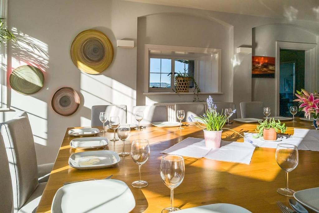 エクスマウス The Beach House-Devon- On The Beach- Sleeps 20ヴィラ エクステリア 写真